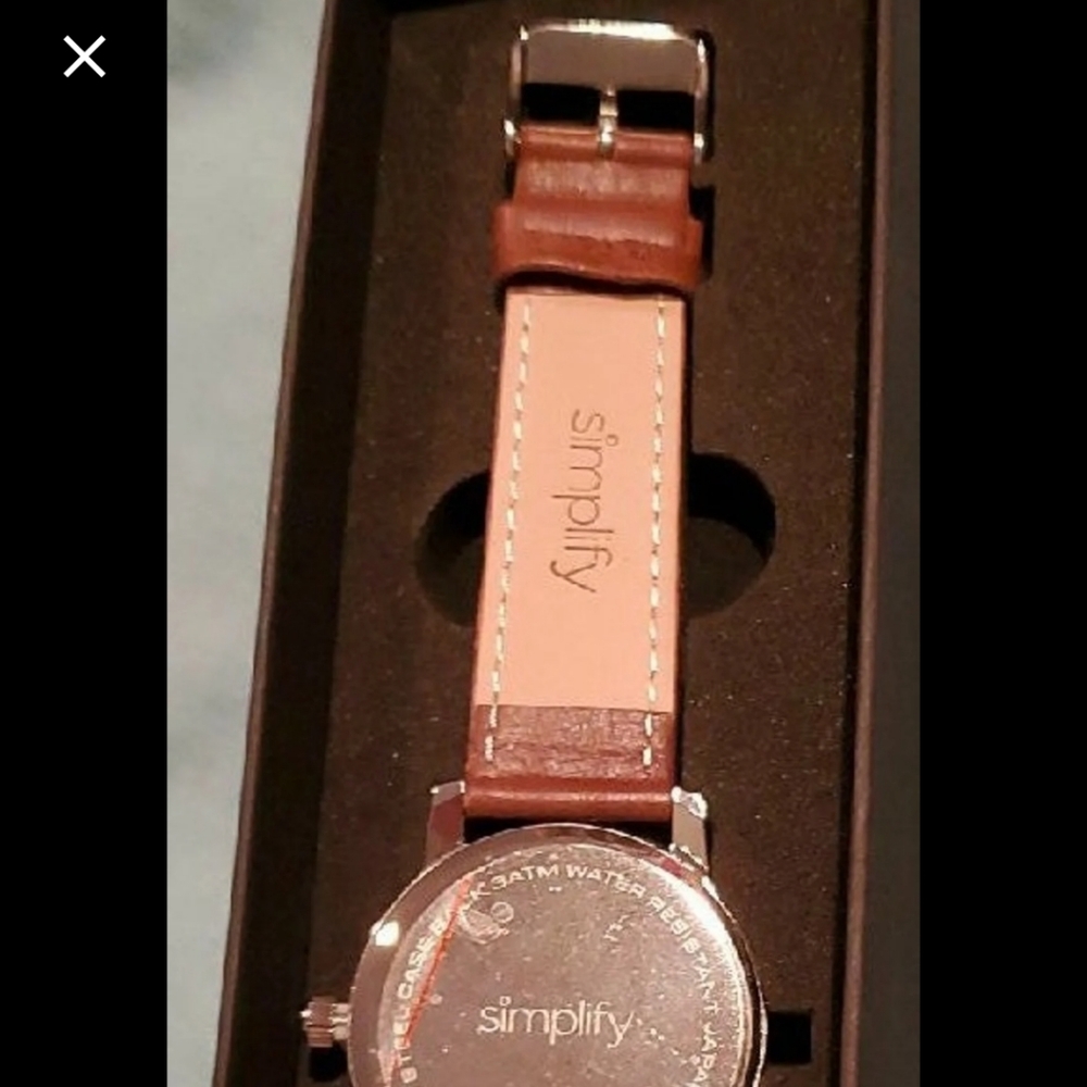 Watch - Picture 3 of 6